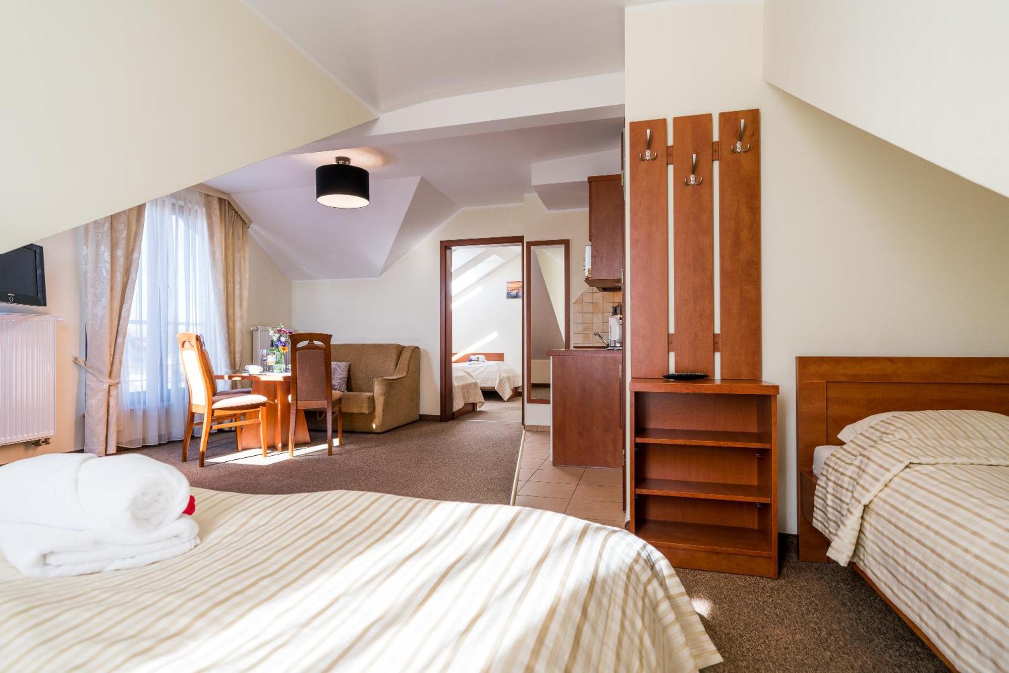 Villa Martii - Komfortowe Apartamenty Z Aneksami Kuchennymi - Spokojna Okolica, Blisko Plazy Владыславово Экстерьер фото