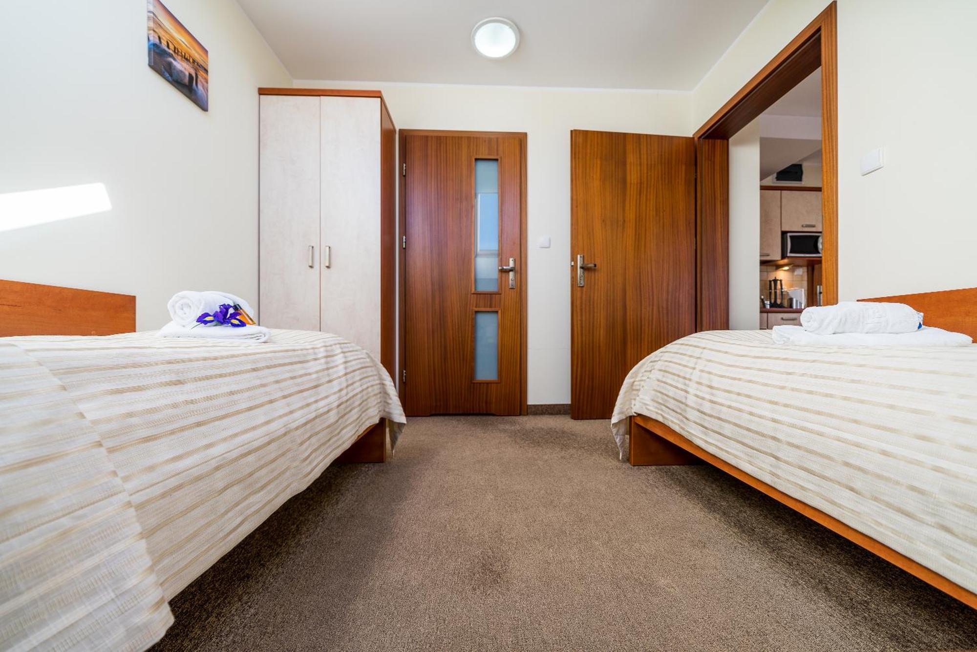 Villa Martii - Komfortowe Apartamenty Z Aneksami Kuchennymi - Spokojna Okolica, Blisko Plazy Владыславово Экстерьер фото