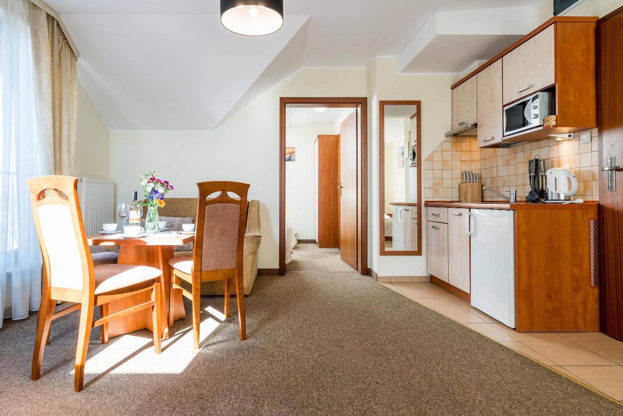 Villa Martii - Komfortowe Apartamenty Z Aneksami Kuchennymi - Spokojna Okolica, Blisko Plazy Владыславово Экстерьер фото