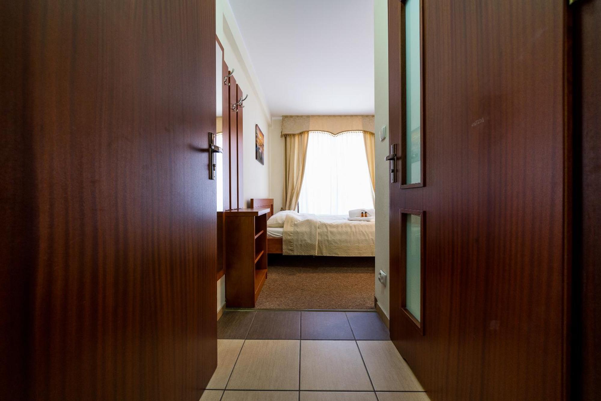 Villa Martii - Komfortowe Apartamenty Z Aneksami Kuchennymi - Spokojna Okolica, Blisko Plazy Владыславово Экстерьер фото