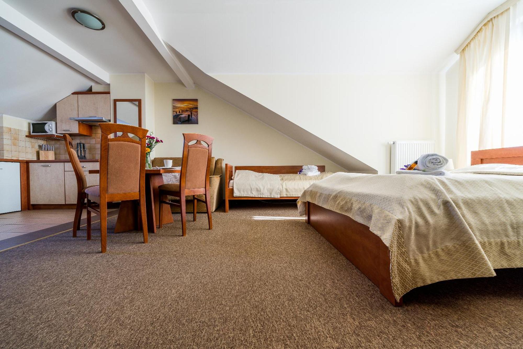 Villa Martii - Komfortowe Apartamenty Z Aneksami Kuchennymi - Spokojna Okolica, Blisko Plazy Владыславово Экстерьер фото